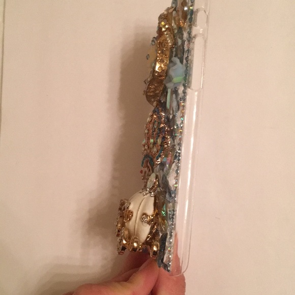Cinderella inspired 3-D blinged our iPhone 6 case - Picture 3 of 7